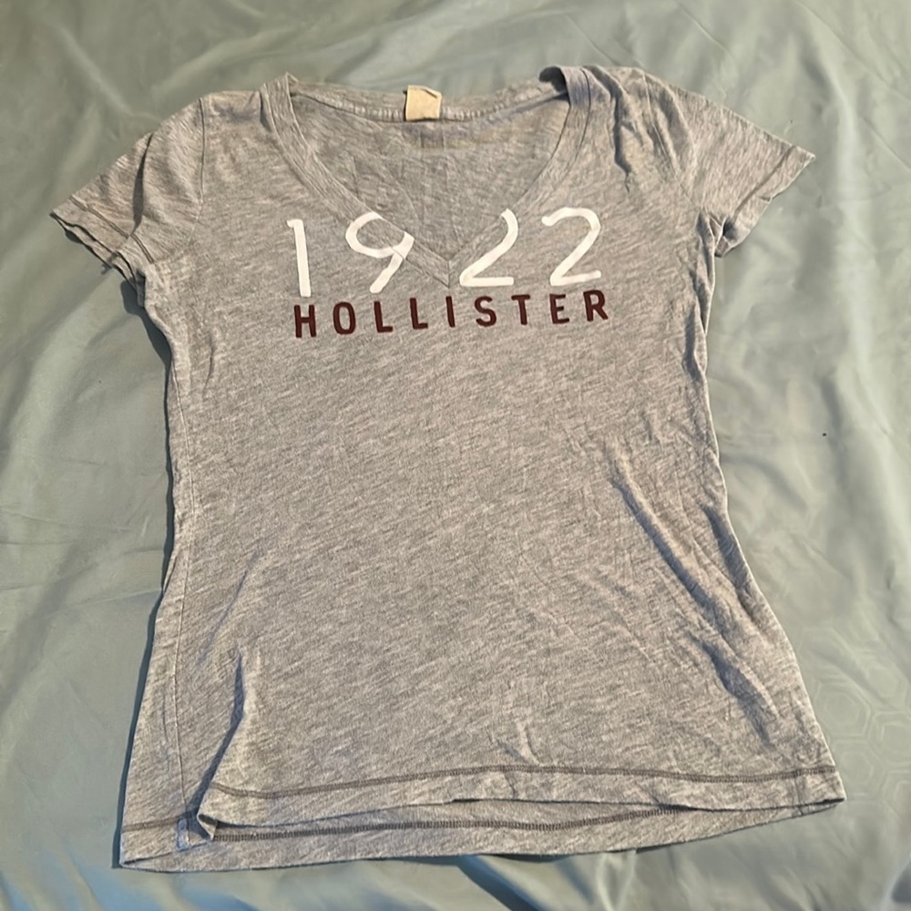 Hollister shirt